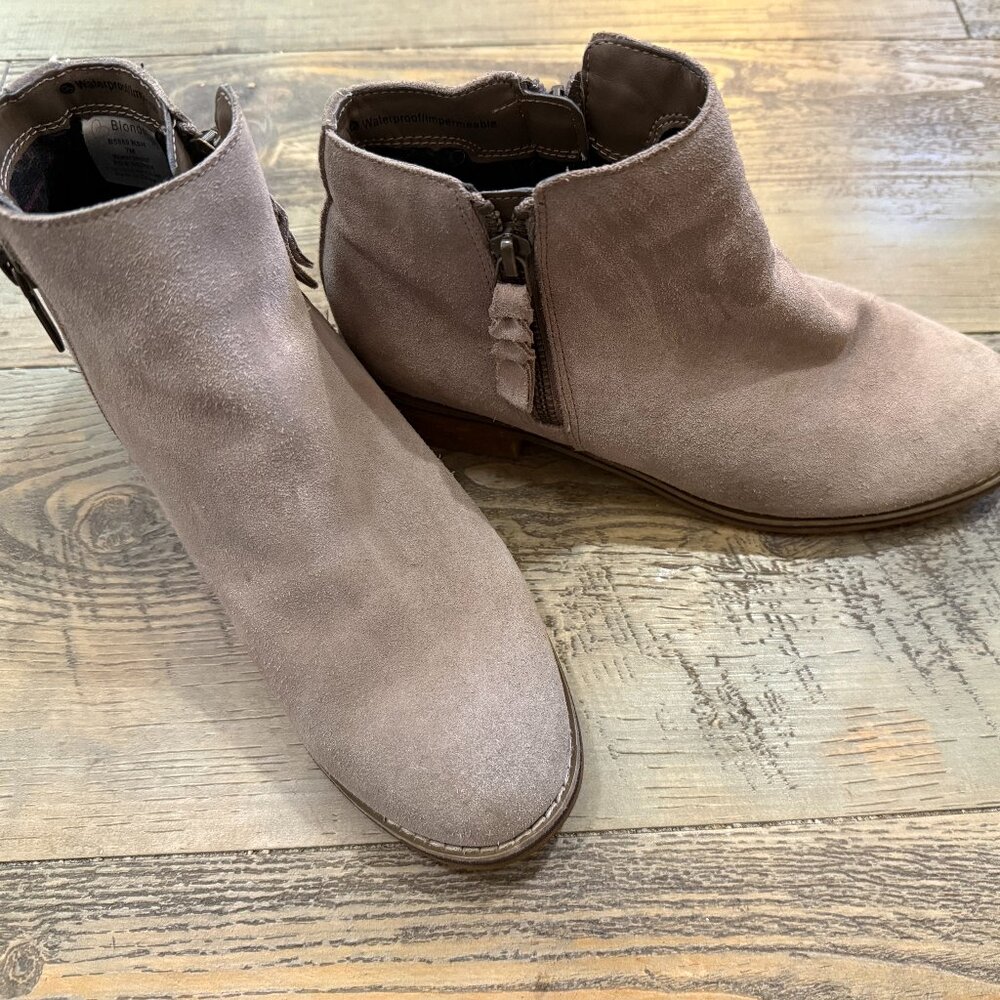 Blondo Taupe Suede Waterproof Ankle Booties Low Heel Elastic Side Women's 7